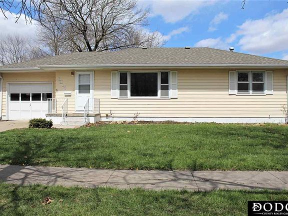 2nd image of 1214 E 19th St