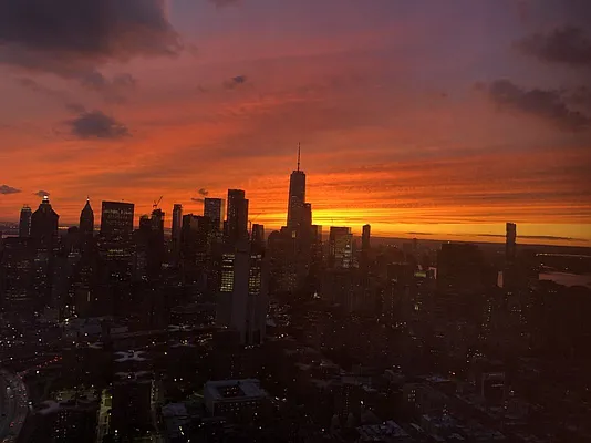 Rented by Gulia Wang, LREB | media 46