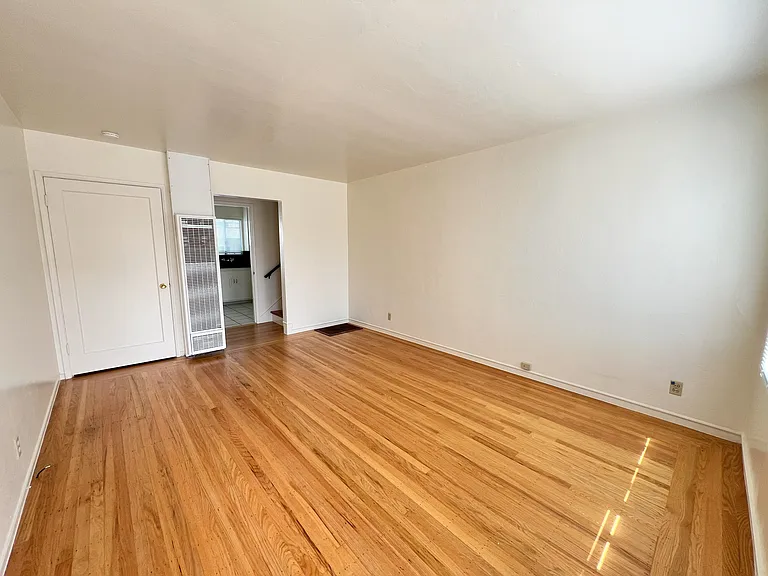 6527 Central Ave — Photo 3