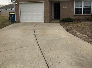 52 Grassyway Ct, Whiteland, IN 46184