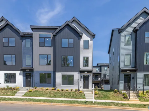 5434 Golf Dr, Crozet, VA 22932