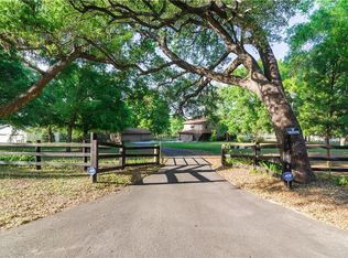 16454 Spring Valley Rd, Dade City, FL 33523