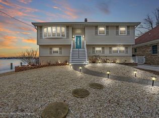 2 Starboard Ct, Brick, NJ 08723