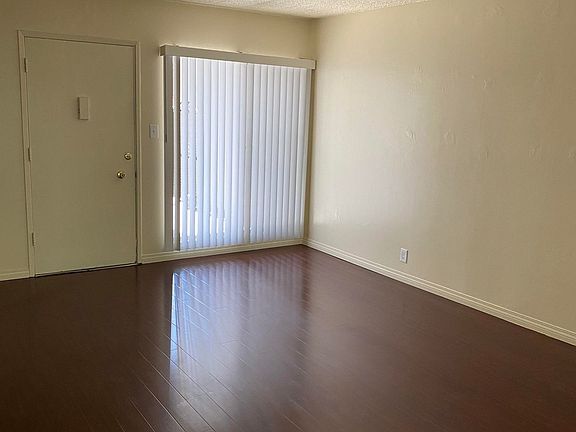 2nd image of 1540 N Laurel Ave W #27