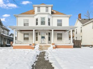 1115 S 2nd St, Springfield, IL 62704