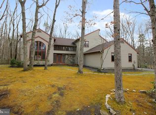 4 Cambridge Ct, Medford, NJ 08055