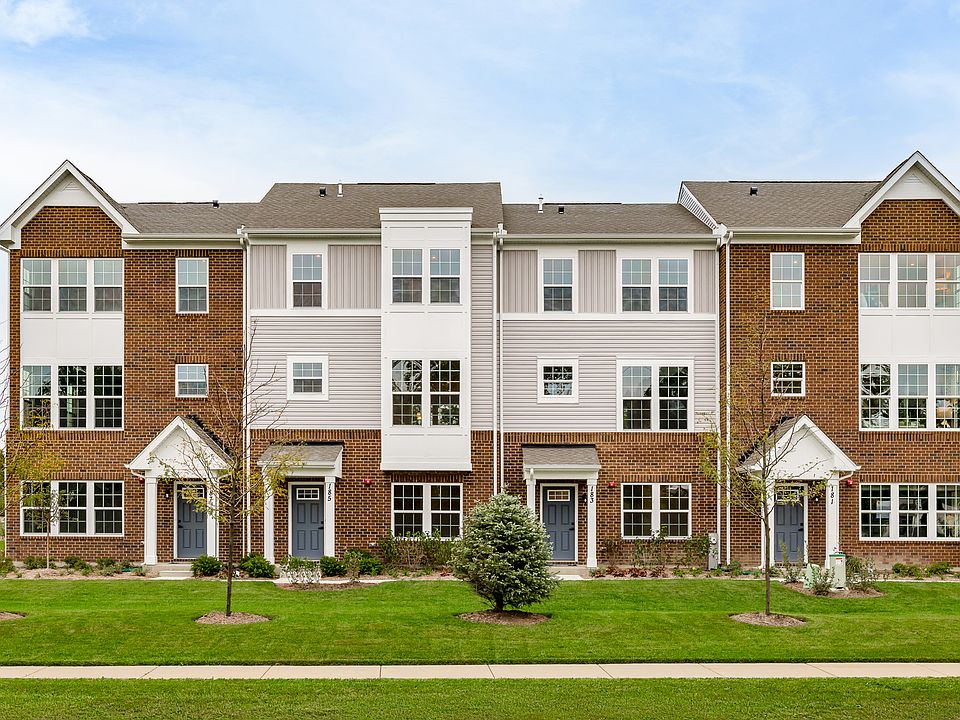 Mendelssohn Rear 2-Car garage