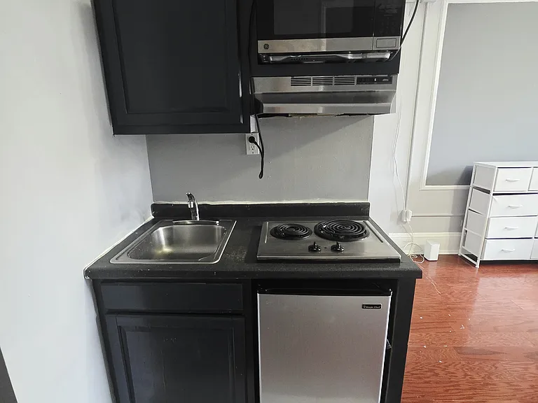 1324 Locust St #506 — Photo 14