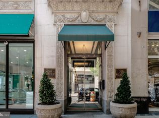 204 S 17th St #3B, Philadelphia, PA 19103