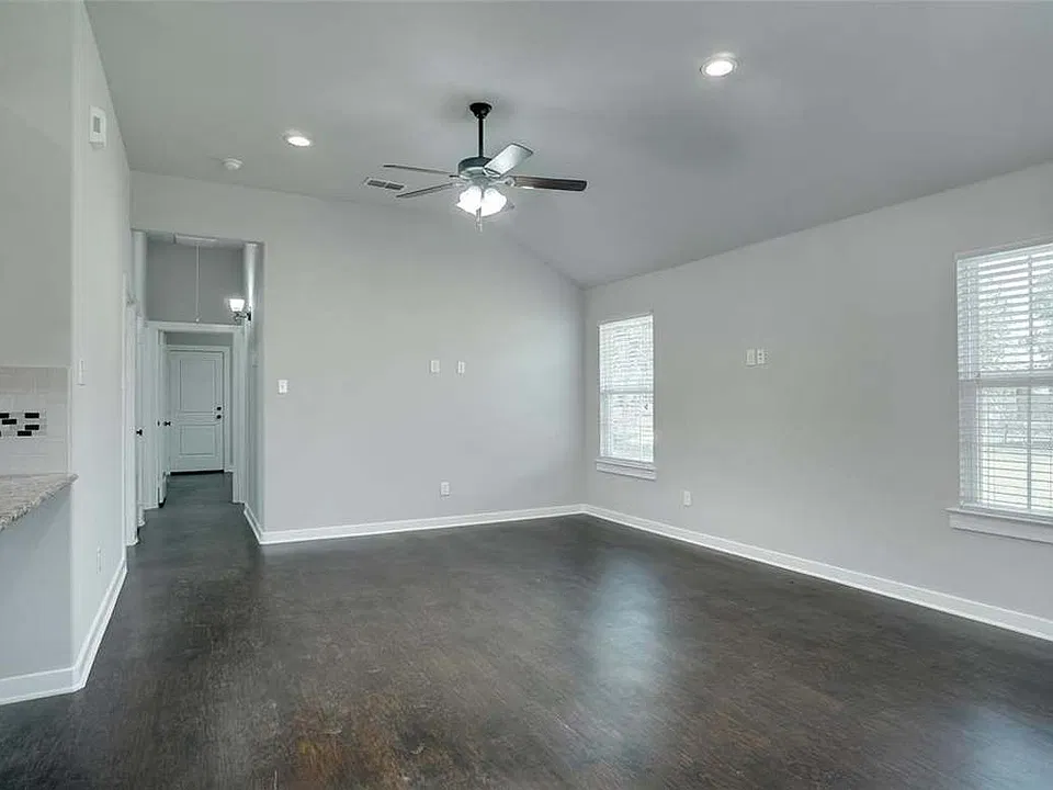 3324 Willing Ave