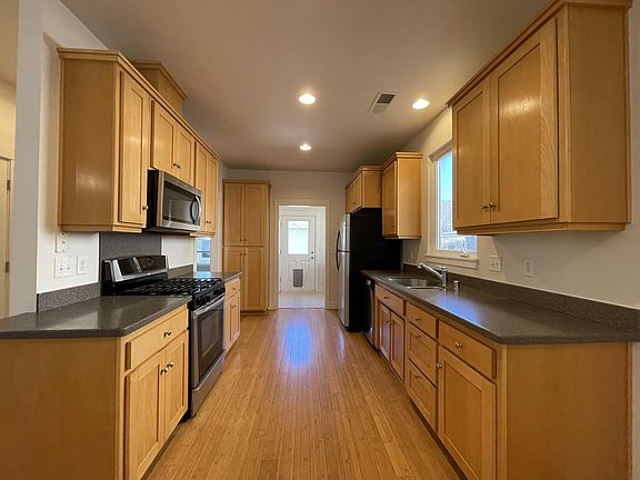 4th image of 1324 Purcell Ln