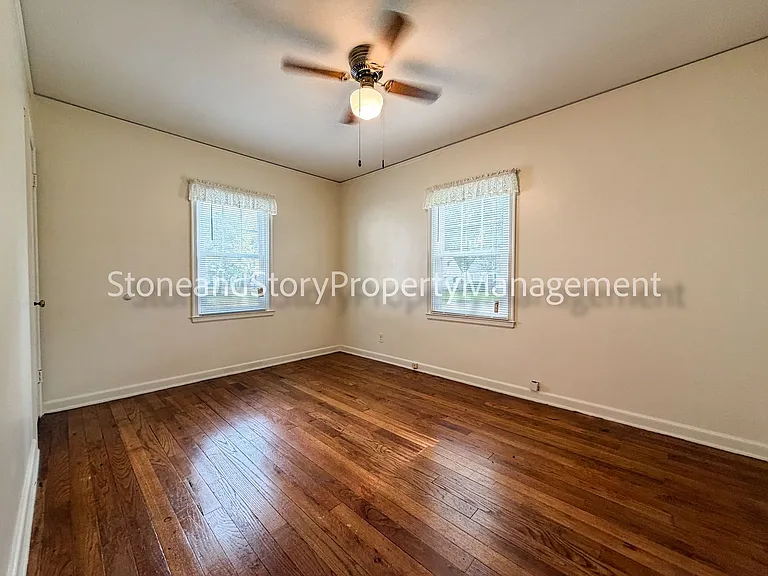 1726 SW Medford Ave — Photo 6