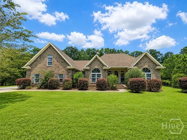141 Saint Catherine Circle, Richmond Hill, GA 31324