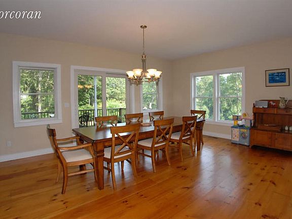 5th image of 45 Lake Dr