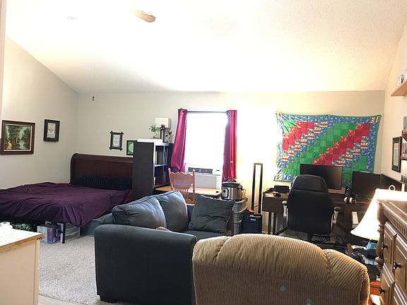 5th image of 715 Nightingale Cir