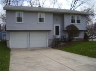 2249 Penny Ln, Youngstown, OH