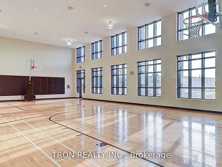 89 S Town Centre Blvd #109 — Photo 28