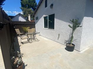 7934 Etiwanda Ave, Reseda, CA 91335