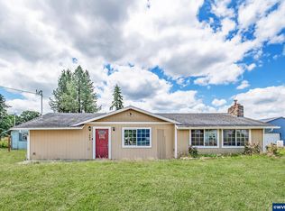 1460/1462 Cascade Dr, Lebanon, OR 97355