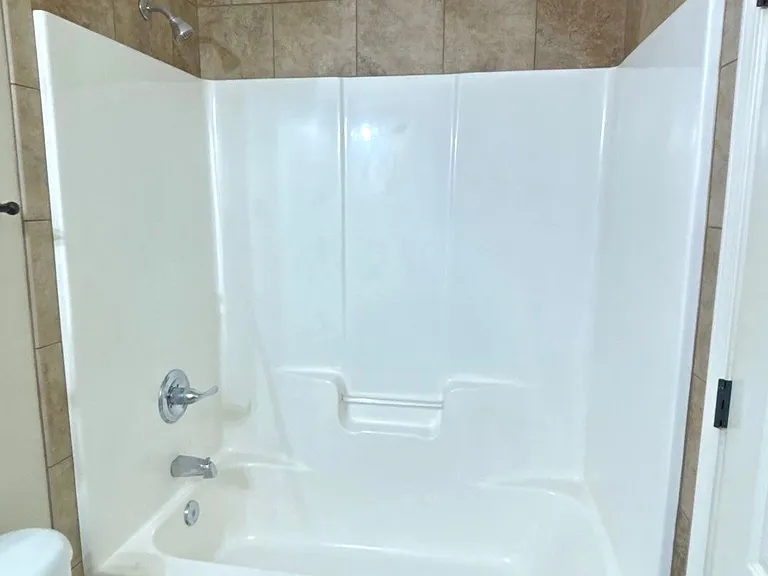 1018 Silver Lake Dr — Photo 39