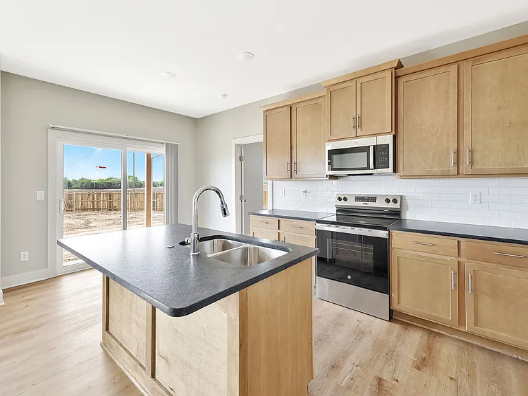 584 Long Path Ct — Photo 13