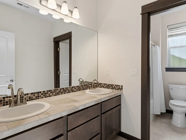 16990 NE 84th Ct — Photo 32
