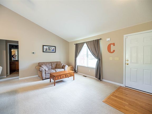 4th image of 10359 Petersburg Ct