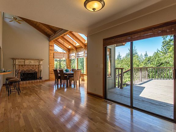 2nd image of 24879 Skyland Rd