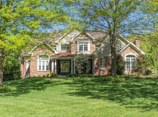 307 Tavern Creek Ct, Saint Albans, MO 63073
