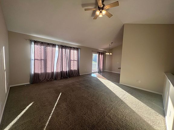 4th image of 6958 Cornerstone Dr SE