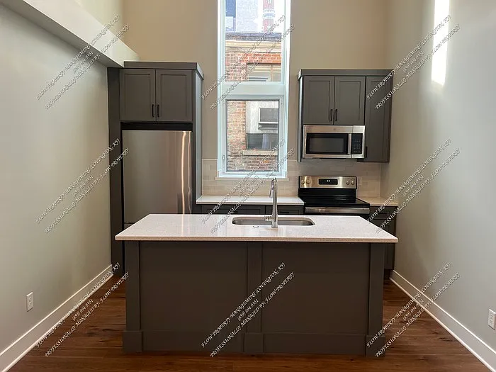 810 Plum St #404 — Photo 14