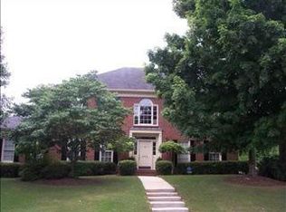 204 Scarborough Dr, Greer, SC 29650