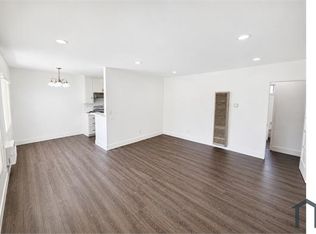 5550 Denny Ave APT 102, North Hollywood, CA 91601