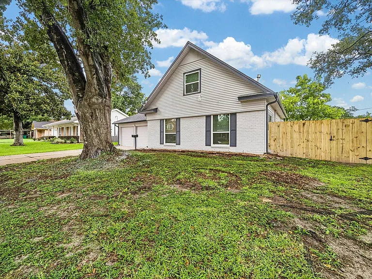 4114 Hill Oak Dr — Photo 10