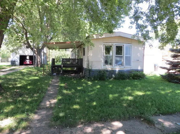 209 Elm St, Pisgah, IA 51564