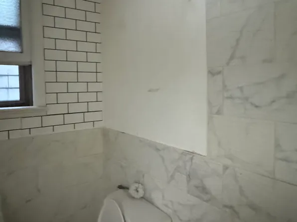 19 West 52nd Street image 8 of 9