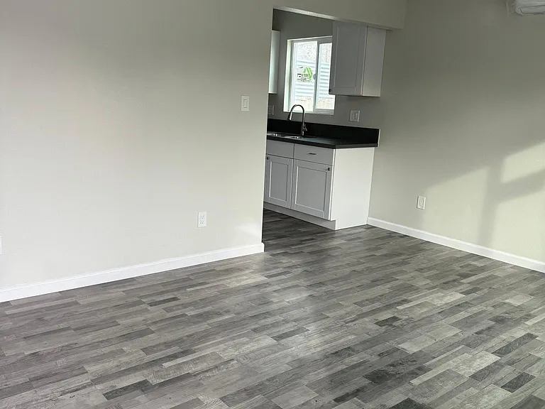 3624 Walnut St #1 — Photo 1