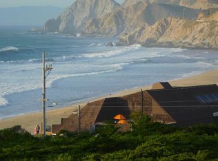 605 Main St, Montara, CA 94037