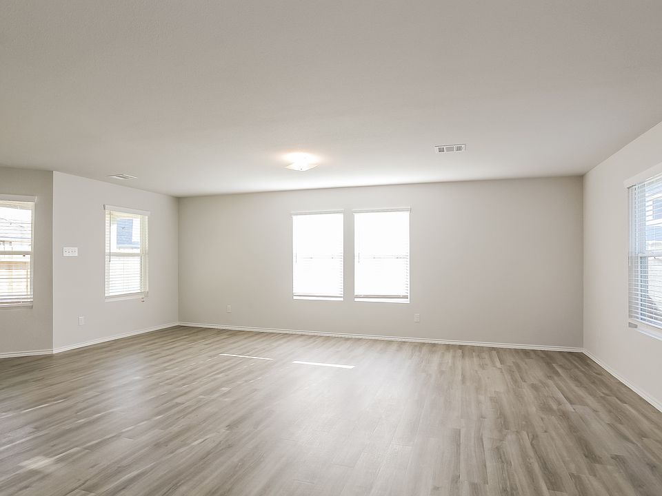 Miguel L (1)_05132024