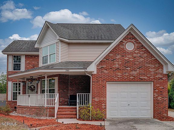 2nd image of 705 Owens Ct