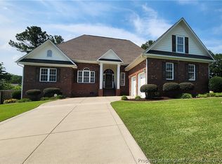 2110 Broadman Ave, Fayetteville, NC 28304