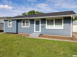 3717 N Linwood Ave, Davenport, IA 52806
