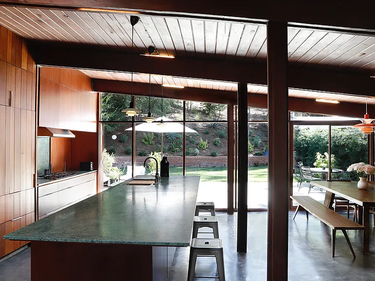 2718 N Beverly Glen Blvd — Photo 10