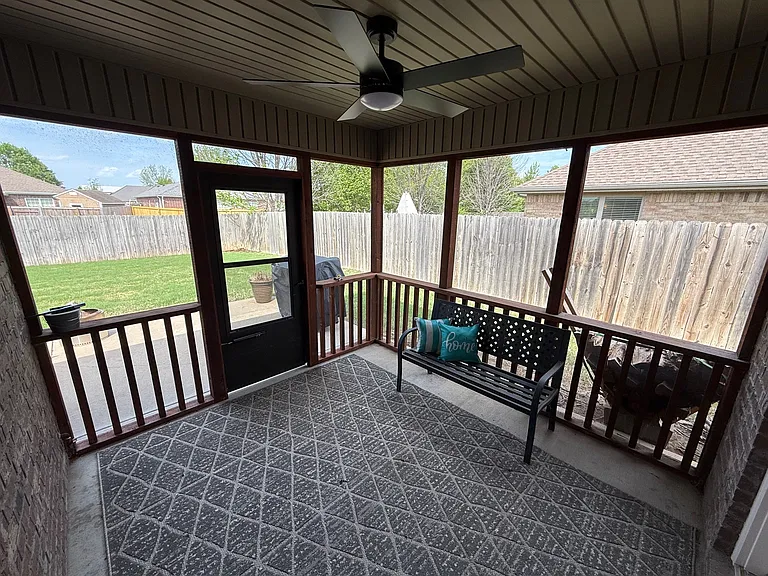 2903 N Raven Ln — Photo 14