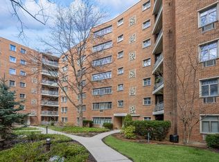 1864 Sherman Ave APT 5NW, Evanston, IL 60201