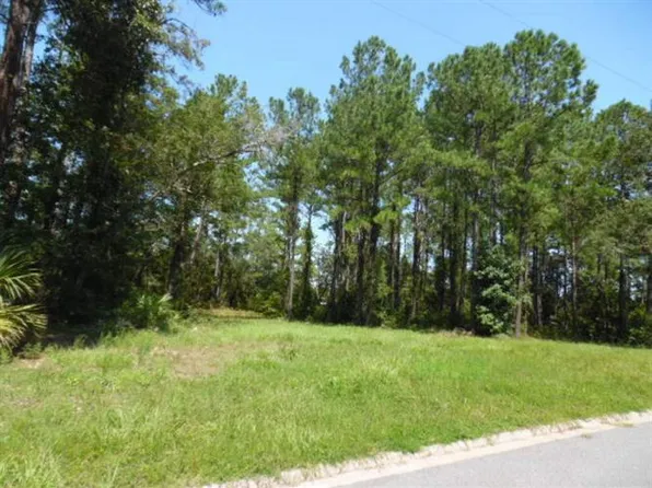 1111 River Oaks Rd, Brunswick, GA 31523
