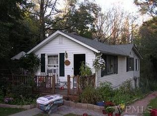 9 Meadow Rd, Hopewell Junction, NY 12533