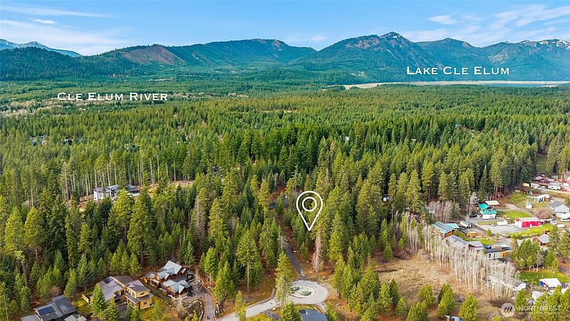 5th image of 24 Old Grove Trail