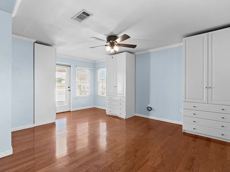 122 County Road 4936 — Photo 16