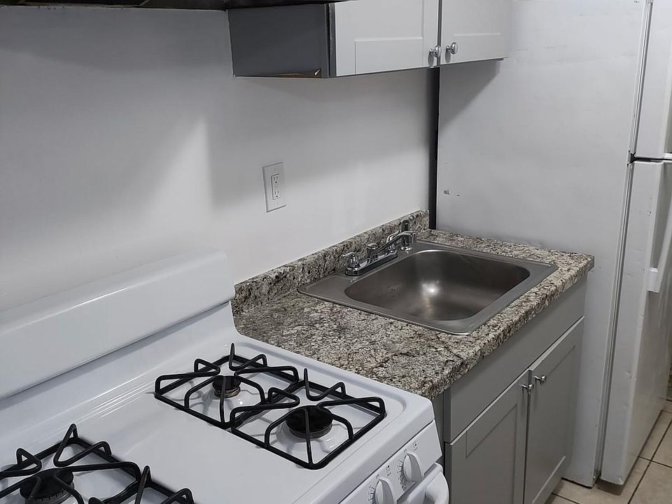2nd image of 129 Black Rock Ave APT 14